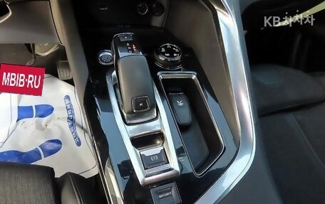 Peugeot 3008 II, 2021 год, 1 842 000 рублей, 10 фотография