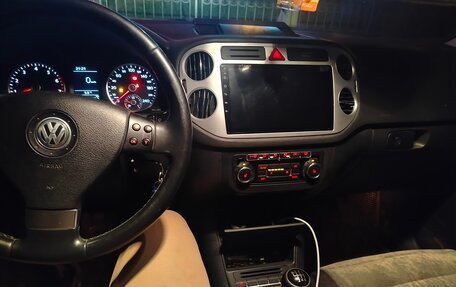 Volkswagen Tiguan I, 2010 год, 639 000 рублей, 5 фотография