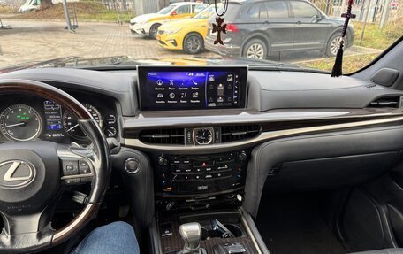 Lexus LX III, 2016 год, 6 900 000 рублей, 10 фотография