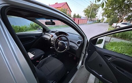 Toyota Vitz, 2003 год, 370 000 рублей, 9 фотография