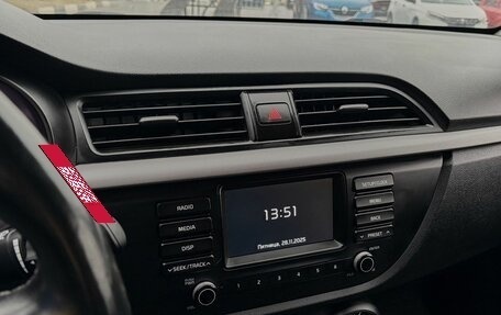 KIA Rio IV, 2017 год, 1 348 000 рублей, 5 фотография