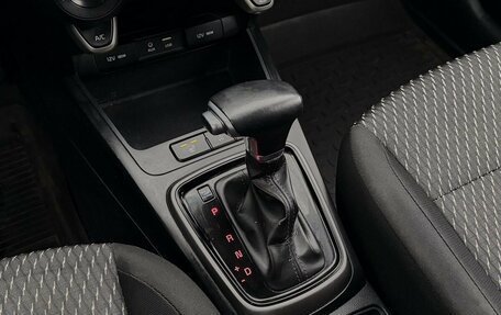 KIA Rio IV, 2017 год, 1 348 000 рублей, 7 фотография