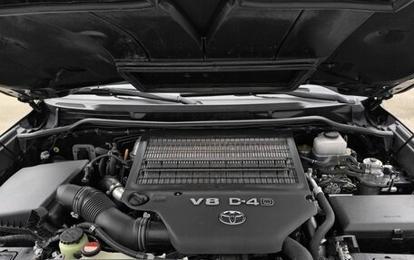 Toyota Land Cruiser 200, 2014 год, 3 150 000 рублей, 9 фотография