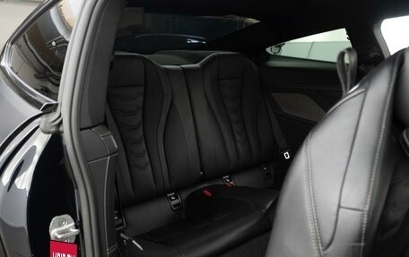 BMW 8 серия, 2022 год, 12 211 090 рублей, 11 фотография