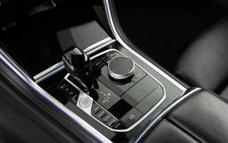 BMW 8 серия, 2022 год, 12 211 090 рублей, 22 фотография