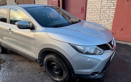 Nissan Qashqai, 2014 год, 1 249 000 рублей, 2 фотография