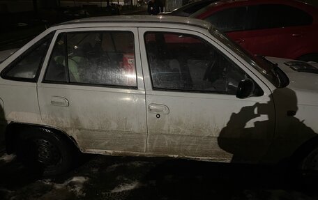 Daewoo Nexia I рестайлинг, 2001 год, 87 000 рублей, 2 фотография