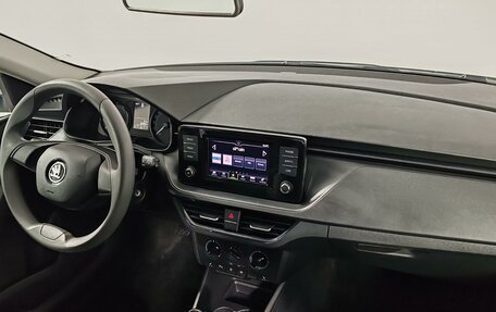 Skoda Rapid II, 2021 год, 1 550 000 рублей, 11 фотография