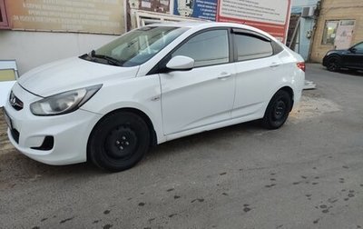 Hyundai Solaris II рестайлинг, 2014 год, 735 000 рублей, 1 фотография