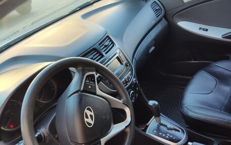 Hyundai Solaris II рестайлинг, 2014 год, 735 000 рублей, 4 фотография