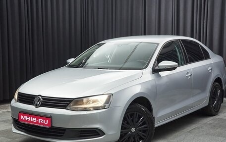 Volkswagen Jetta VI, 2013 год, 980 000 рублей, 1 фотография