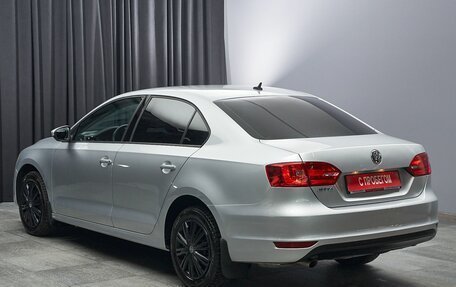 Volkswagen Jetta VI, 2013 год, 980 000 рублей, 6 фотография