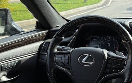 Lexus ES VII, 2020 год, 4 350 000 рублей, 10 фотография