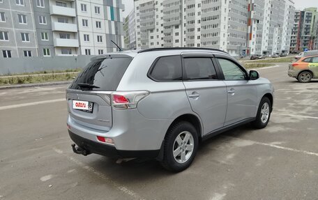 Mitsubishi Outlander III рестайлинг 3, 2012 год, 999 000 рублей, 5 фотография