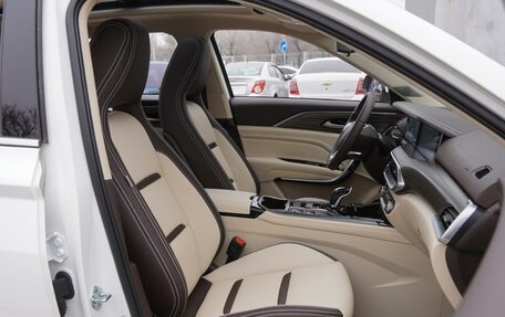 FAW Bestune T77, 2024 год, 2 199 000 рублей, 8 фотография
