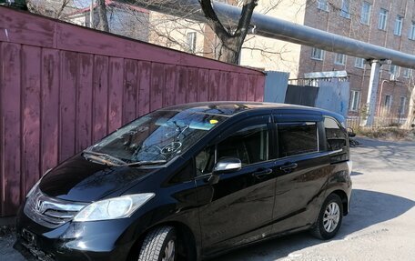 Honda Freed I, 2012 год, 1 100 000 рублей, 36 фотография