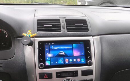 Toyota Avensis Verso I рестайлинг, 2005 год, 950 000 рублей, 17 фотография