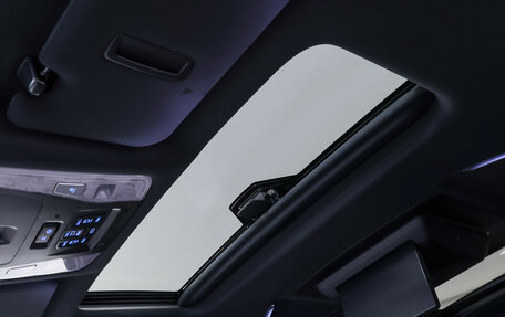 Toyota Alphard III, 2019 год, 4 650 000 рублей, 29 фотография