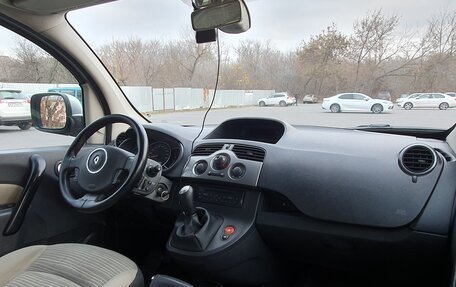 Renault Kangoo II рестайлинг, 2012 год, 1 100 000 рублей, 6 фотография