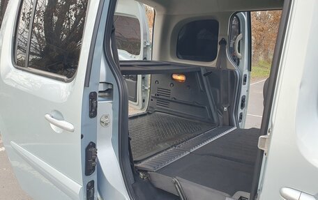 Renault Kangoo II рестайлинг, 2012 год, 1 100 000 рублей, 12 фотография