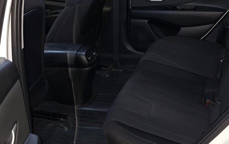 Hyundai Elantra, 2021 год, 2 300 000 рублей, 10 фотография