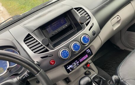 Mitsubishi L200 IV рестайлинг, 2008 год, 1 240 000 рублей, 7 фотография