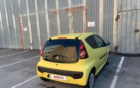Peugeot 107 I рестайлинг, 2012 год, 547 000 рублей, 3 фотография