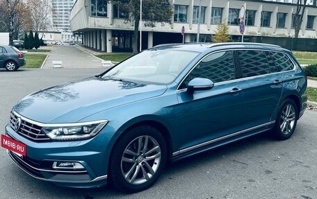 Volkswagen Passat B8 рестайлинг, 2018 год, 2 160 000 рублей, 4 фотография