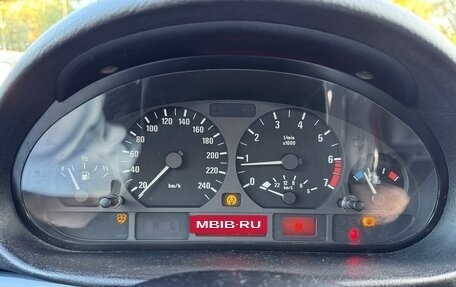 BMW 3 серия, 1998 год, 490 000 рублей, 11 фотография