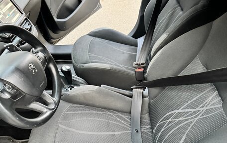 Peugeot 208 II, 2013 год, 520 000 рублей, 10 фотография