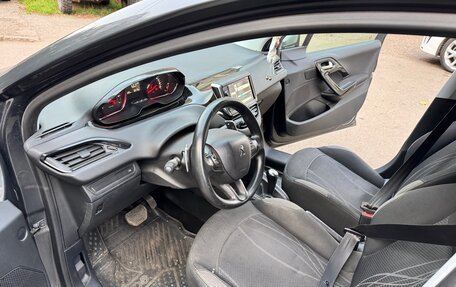 Peugeot 208 II, 2013 год, 520 000 рублей, 11 фотография