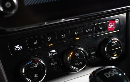 Skoda Superb III рестайлинг, 2019 год, 2 439 000 рублей, 19 фотография