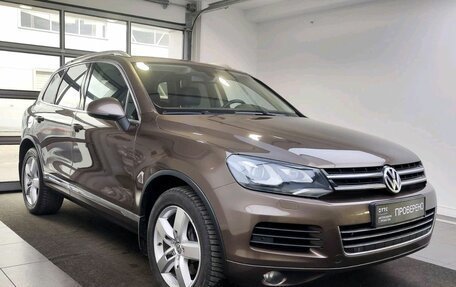 Volkswagen Touareg III, 2012 год, 2 835 000 рублей, 3 фотография
