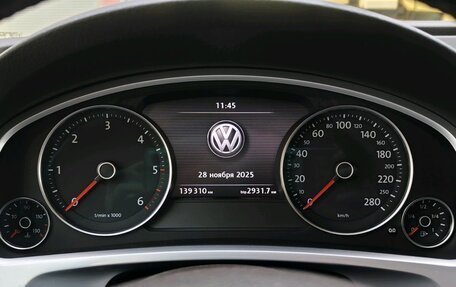 Volkswagen Touareg III, 2012 год, 2 835 000 рублей, 13 фотография