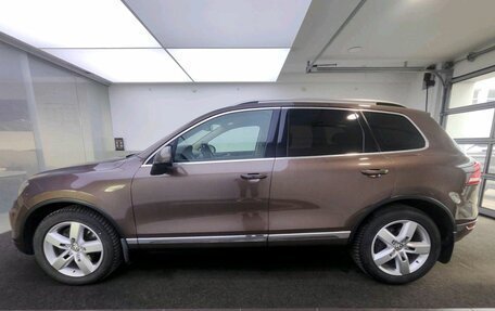 Volkswagen Touareg III, 2012 год, 2 835 000 рублей, 8 фотография