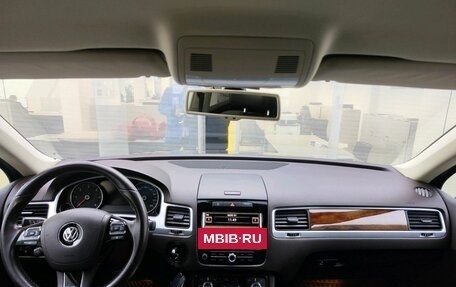 Volkswagen Touareg III, 2012 год, 2 835 000 рублей, 14 фотография