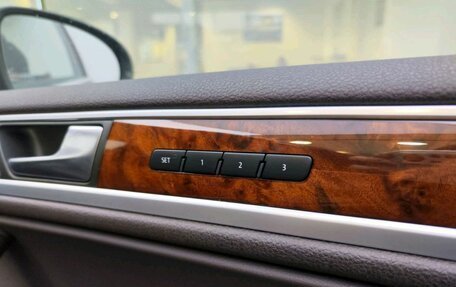 Volkswagen Touareg III, 2012 год, 2 835 000 рублей, 23 фотография