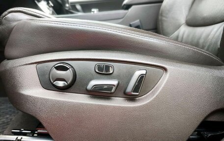 Volkswagen Touareg III, 2012 год, 2 835 000 рублей, 26 фотография