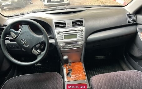 Toyota Camry, 2011 год, 1 100 000 рублей, 5 фотография