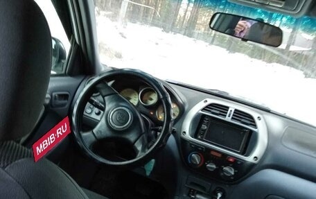 Toyota RAV4, 2001 год, 550 000 рублей, 8 фотография