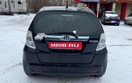 Honda Fit III, 2013 год, 940 000 рублей, 2 фотография