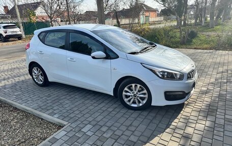 KIA cee'd III, 2015 год, 1 400 000 рублей, 2 фотография