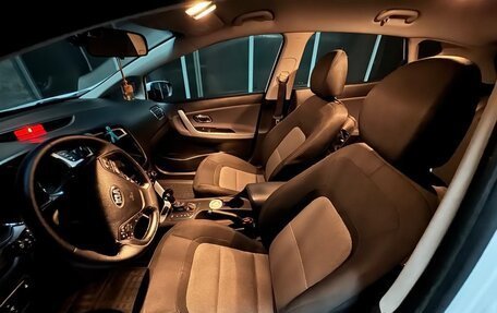 KIA cee'd III, 2015 год, 1 400 000 рублей, 8 фотография