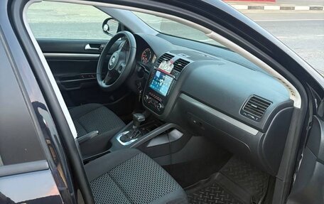 Volkswagen Jetta VI, 2010 год, 730 000 рублей, 5 фотография