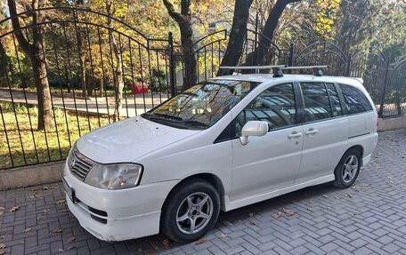 Nissan Prairie III, 2001 год, 400 000 рублей, 6 фотография