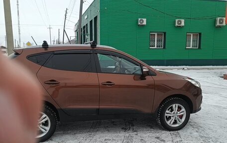 Hyundai ix35 I рестайлинг, 2013 год, 1 400 000 рублей, 4 фотография