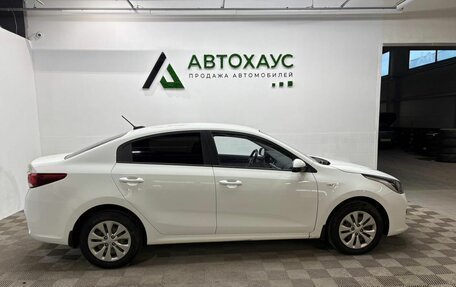 KIA Rio IV, 2017 год, 1 100 000 рублей, 4 фотография