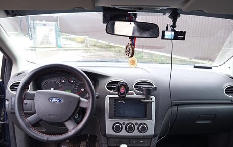 Ford Focus II рестайлинг, 2006 год, 390 000 рублей, 12 фотография