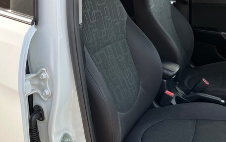 KIA Rio III рестайлинг, 2015 год, 1 199 000 рублей, 22 фотография