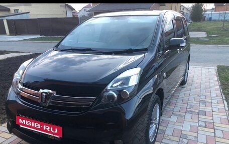 Toyota ISis I, 2011 год, 1 300 000 рублей, 7 фотография